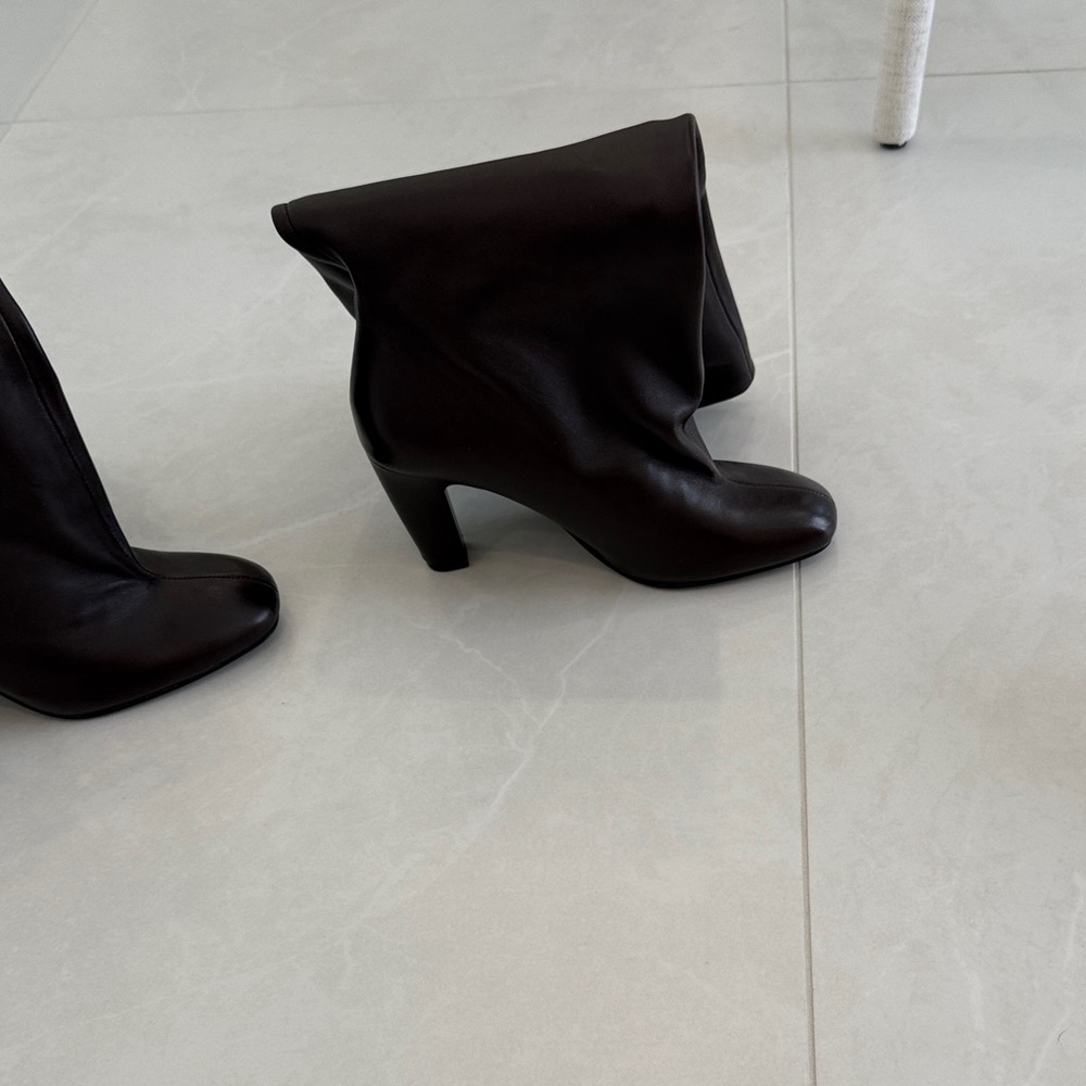Zara Brown Leather Heeled Boots - Picture 3 of 4